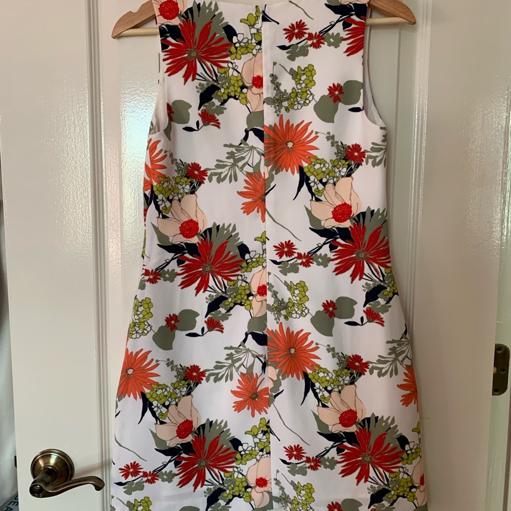 BOGO 🚨 Banana Republic Dress - Picture 3 of 3